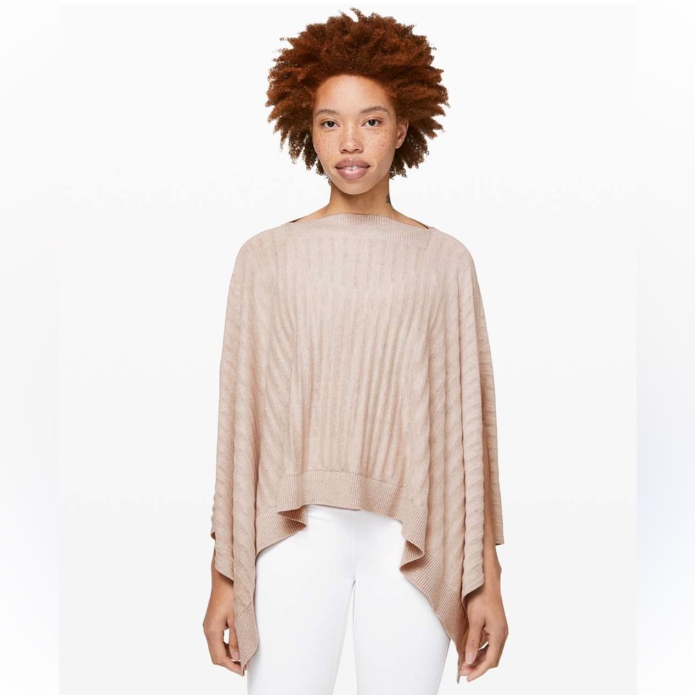 Lululemon Ribbed Forward Flow Poncho in Heathered Muse